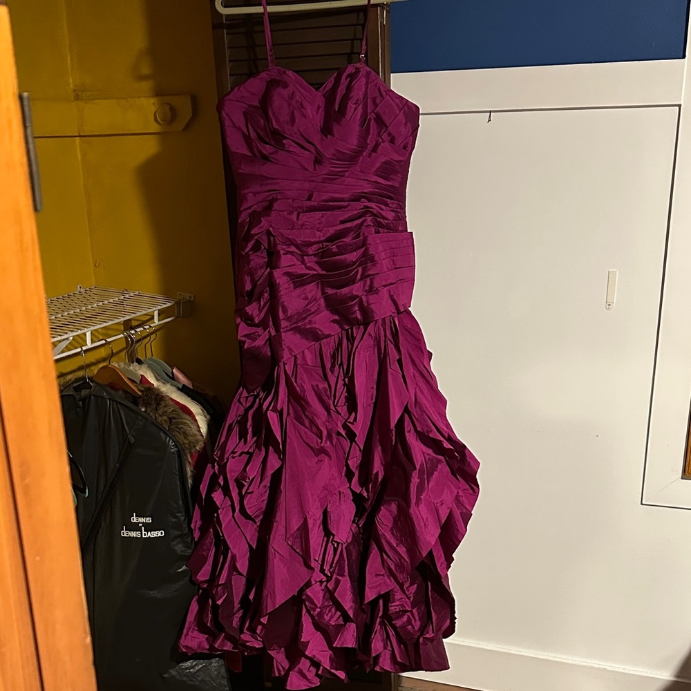Monique Lhuillier Fuchsia Prom Dress